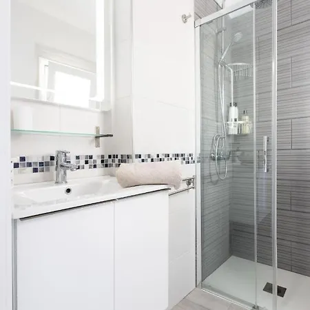 Апартаменты Home2book Sea Front Teresitas 2