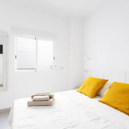 Home2book Sea Front Teresitas 2 Апартаменты *