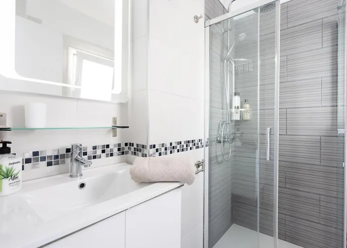 아파트 Home2book Sea Front Teresitas 2 *
